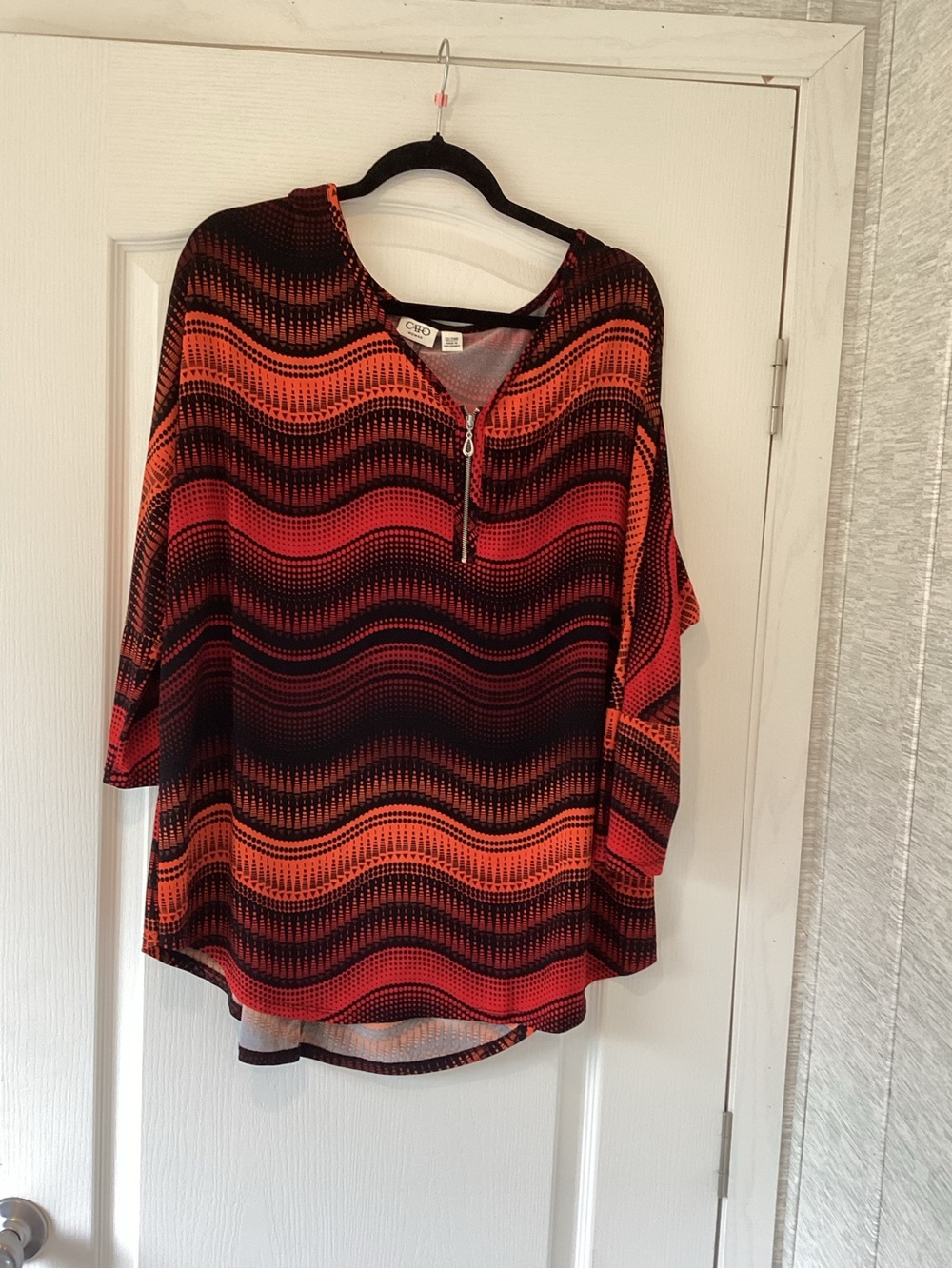 Cato Orange and Black Zip-Front Wave Print Blouse 22/24W EUC